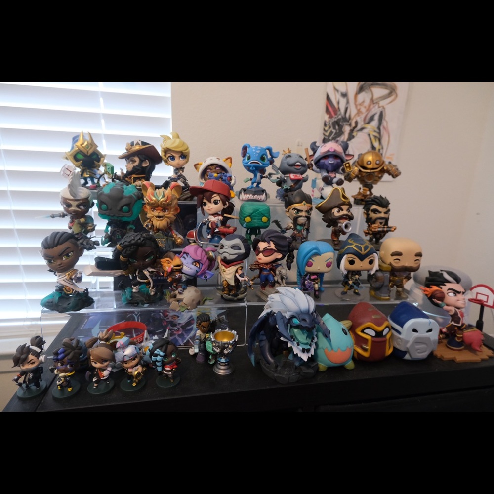 League of Legends Figure Collection